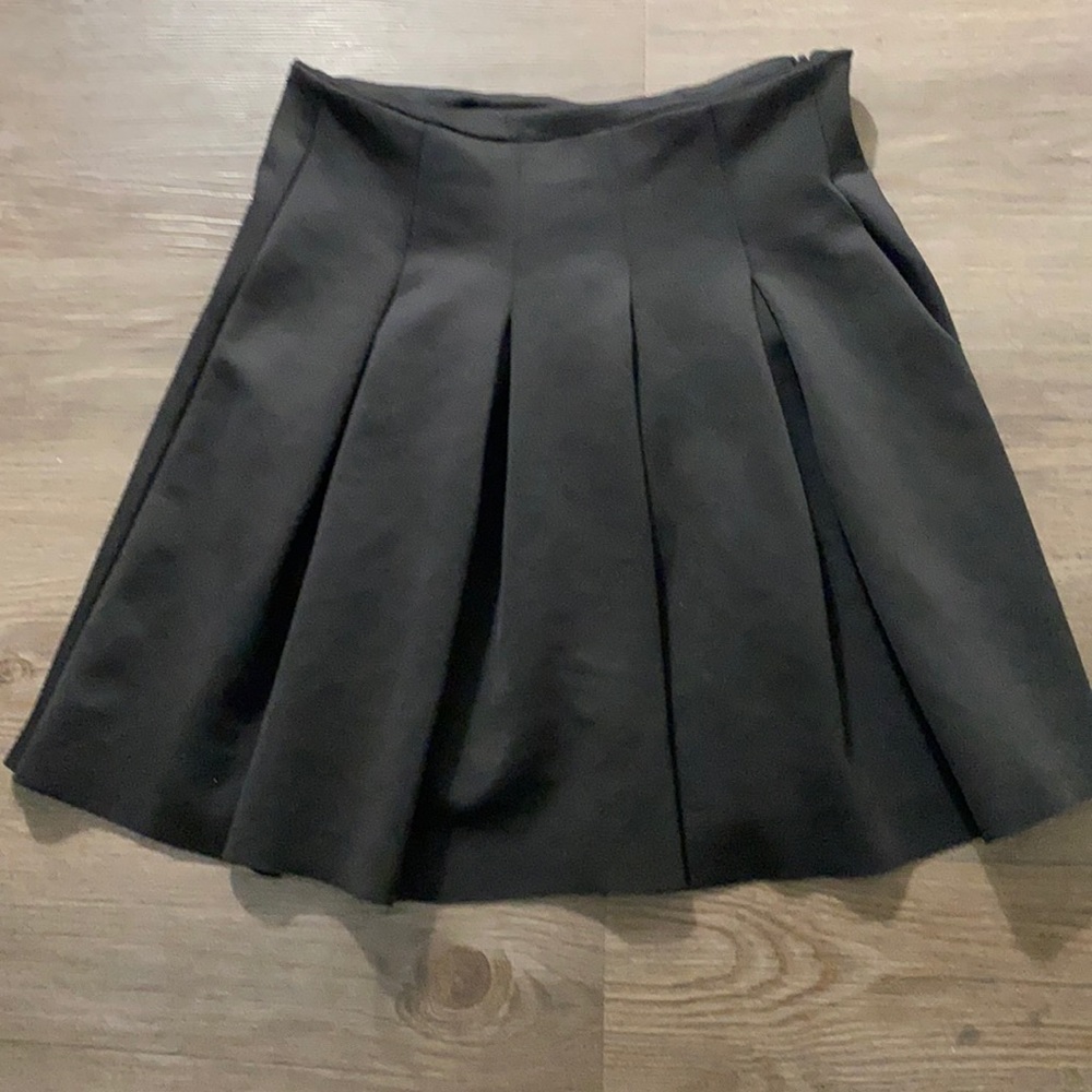 Black Bershka skirt